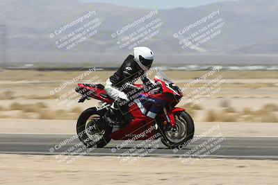 media/May-25-2025-TrackXperience (Sun) [[393a69de75]]/Level 1/Session 5 (Speed Pans)/